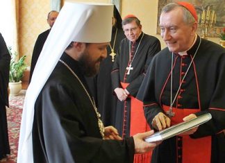 Đức Hồng Y Parolin Gặp Đức TGM Hilarion, Chính Thống Nga